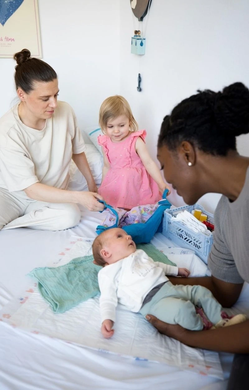 wochenbettbetreuung-familie